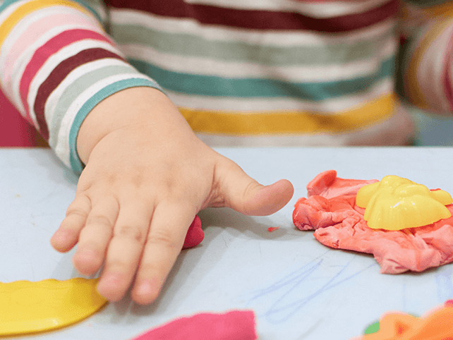 play-dough-class-sq